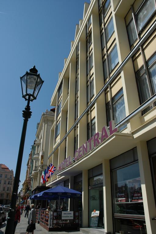Hotel Central Пилзен Екстериор снимка